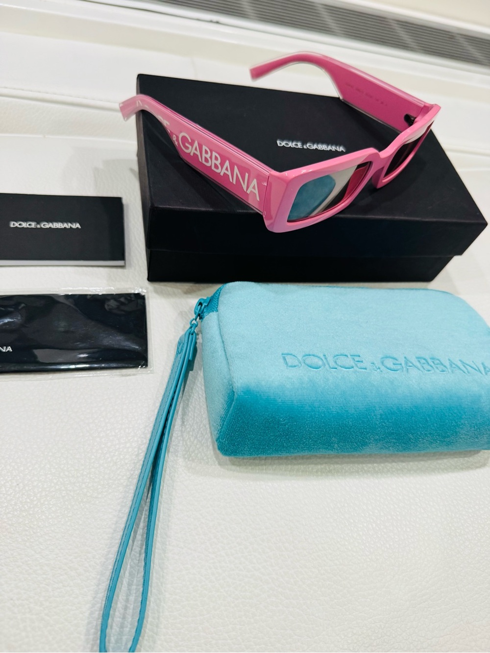 Dolce & Gabbana Pink Logo Rectangular Sunglasses full set with Blue Velvet Pouch